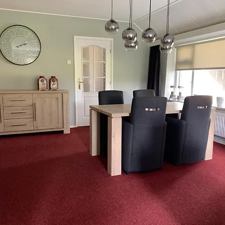 Apartment Op De West